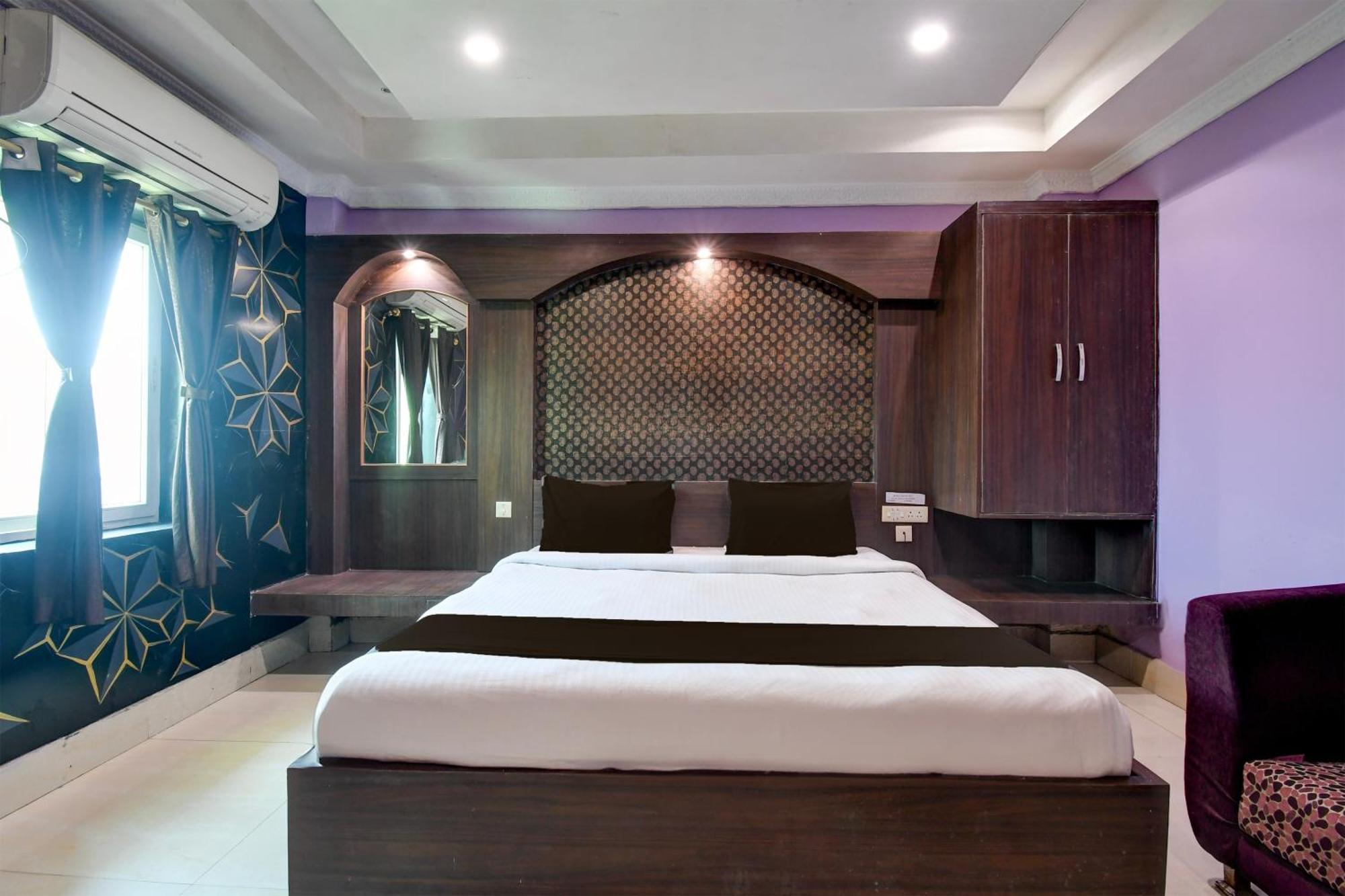 Hotel O Blue Royal Bhubaneswar Exterior foto