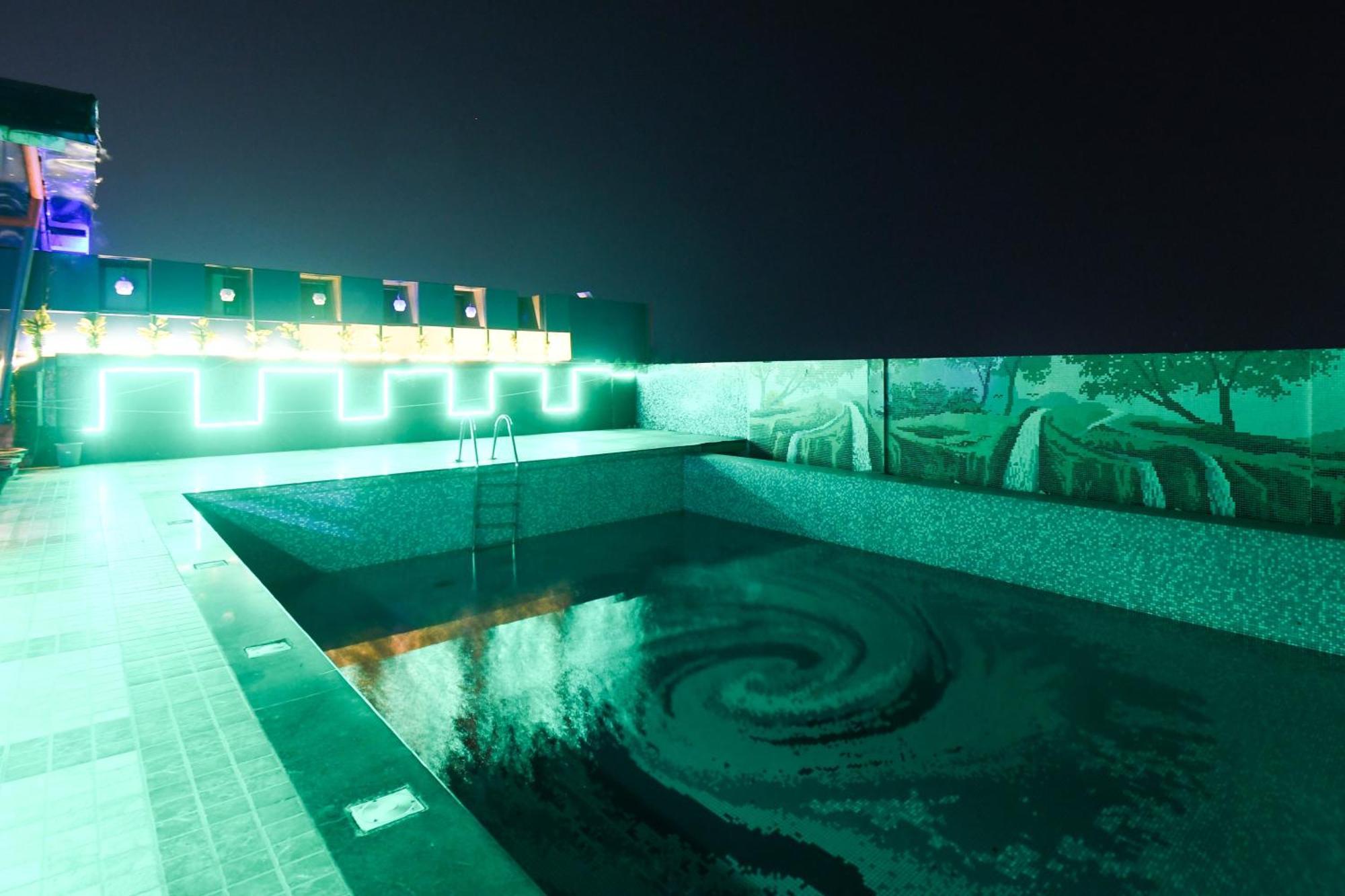 Hotel O Blue Royal Bhubaneswar Exterior foto